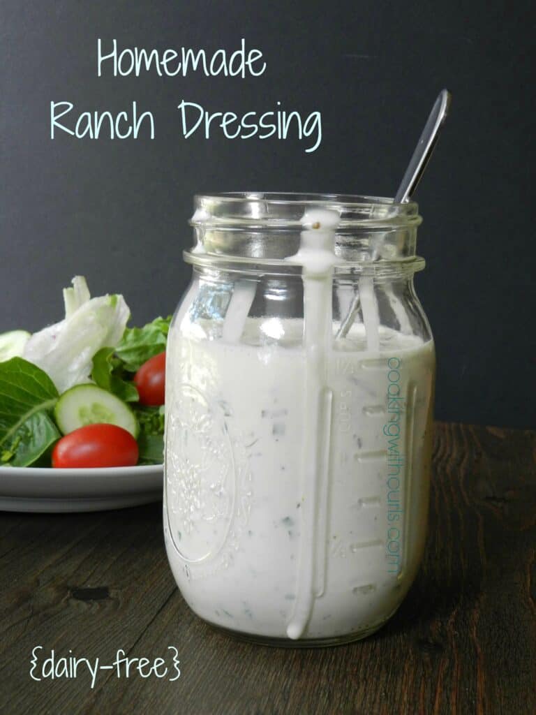 Homemade Ranch Dressing {dairy-free} from cookingwithcurls.com
