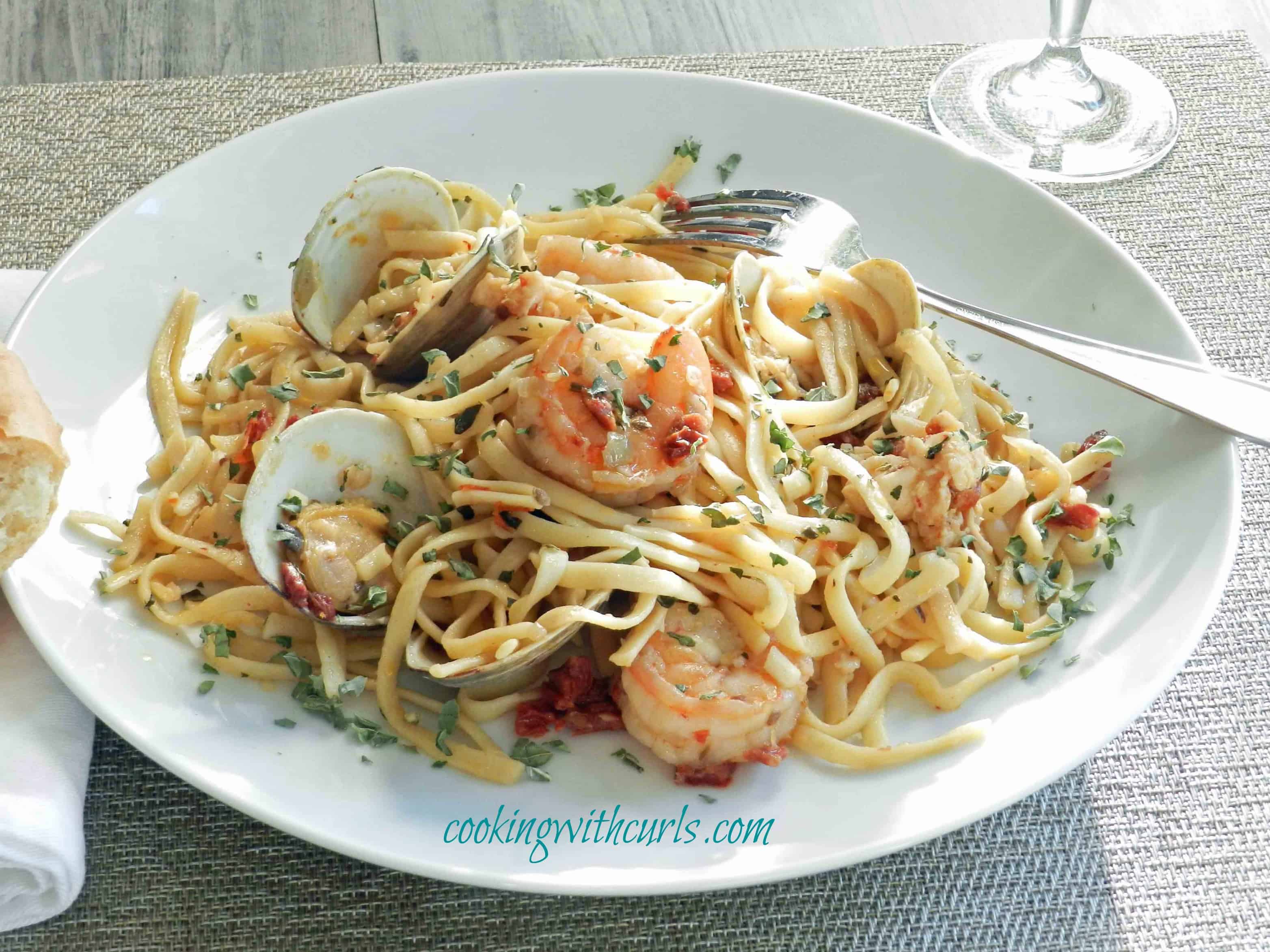 Italian Seafood Pasta Cooking With Curls