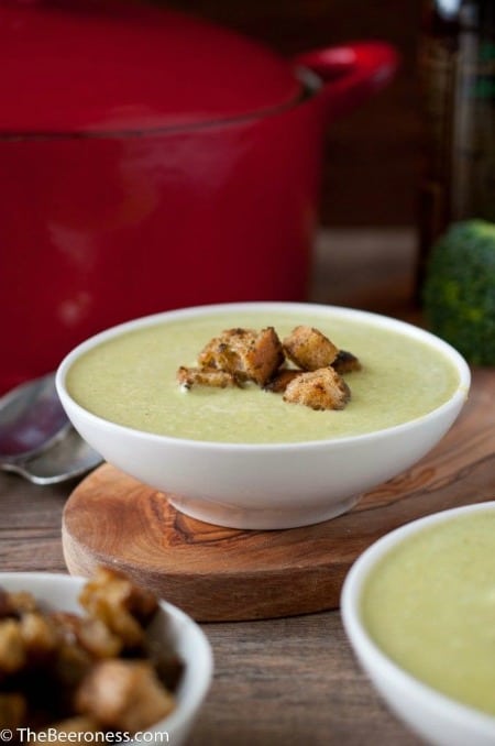 Green Beer Cheese Soup 450
