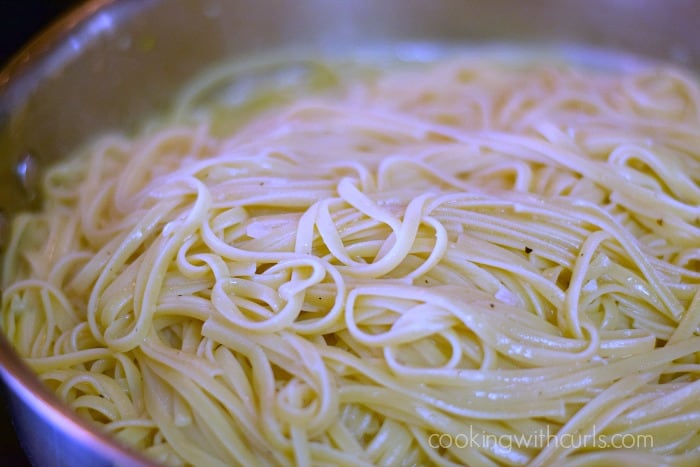 Shrimp Linguine noodles cookingwithcurls.com