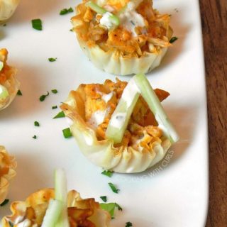 These Buffalo Chicken Bites are ready in 15 minutes and only have 5 ingredients! cookingwithcurls