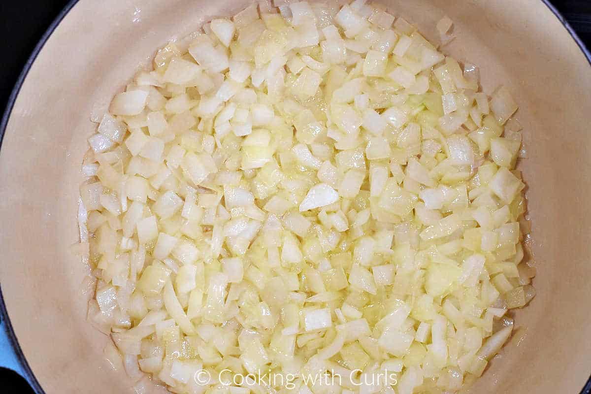 chopped-onion-and-oil-in-large-pot.
