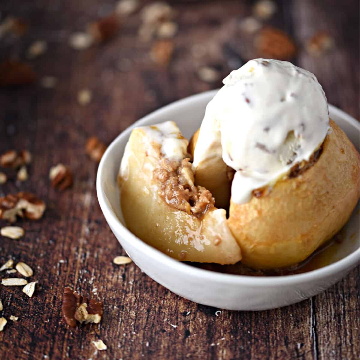 Spiced Rum Baked Apples
