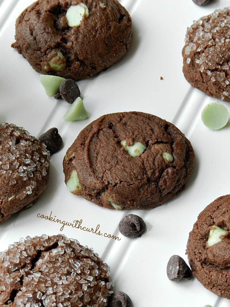Dark Chocolate Peppermint Cookies by cookingwithcurls.com