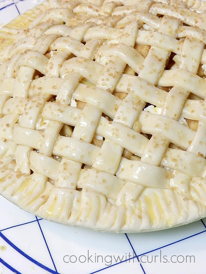 Lattice Top Apple Pie sugar cookingwithcurls.com