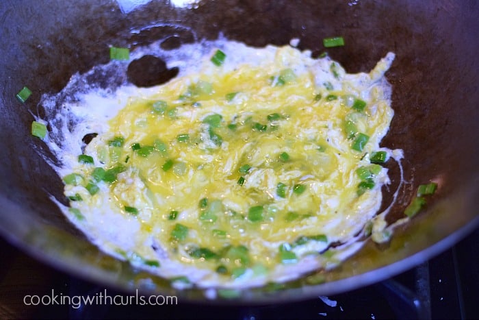 Paleo Shrimp Fried Rice eggs cookingwithcurls.com