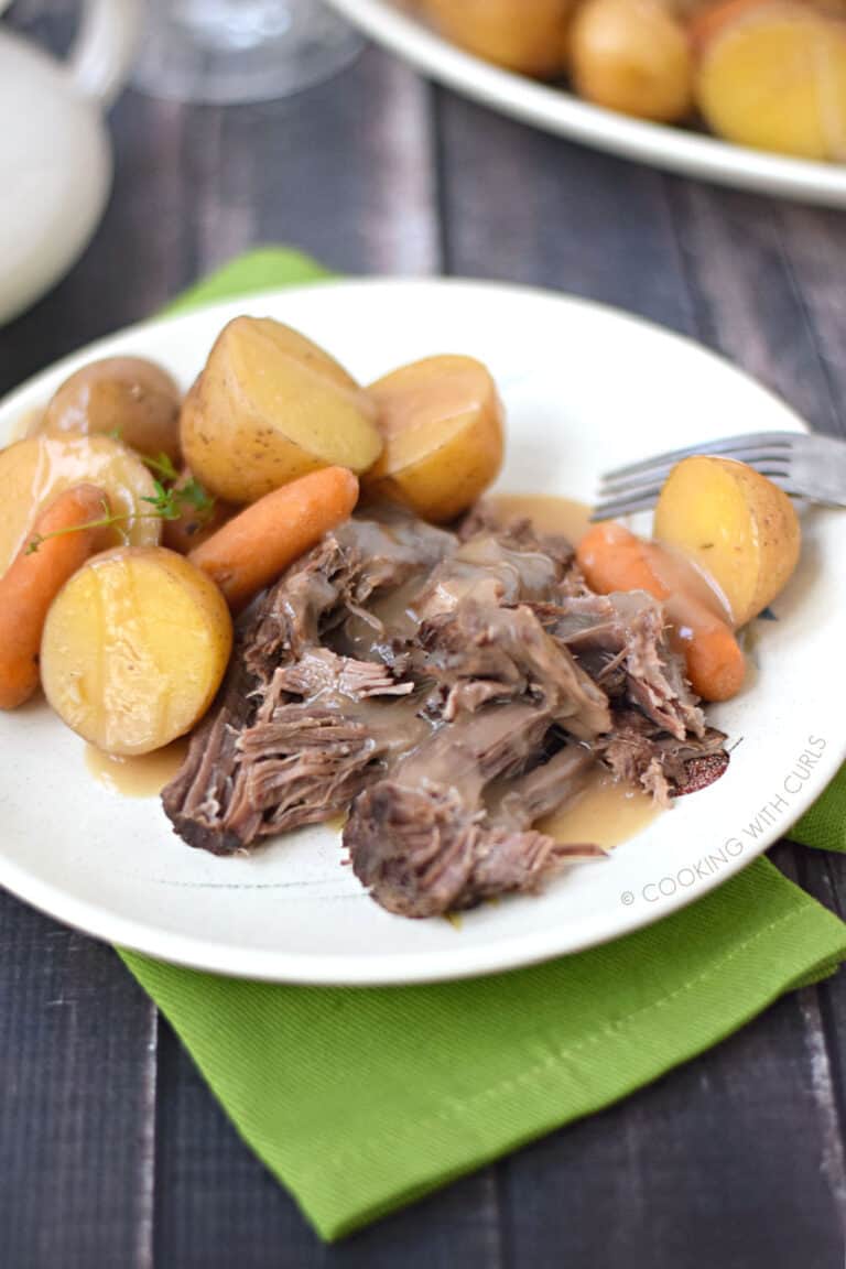 How to Make Roast Beef Gravy From the Roast Juices Blythe Becater