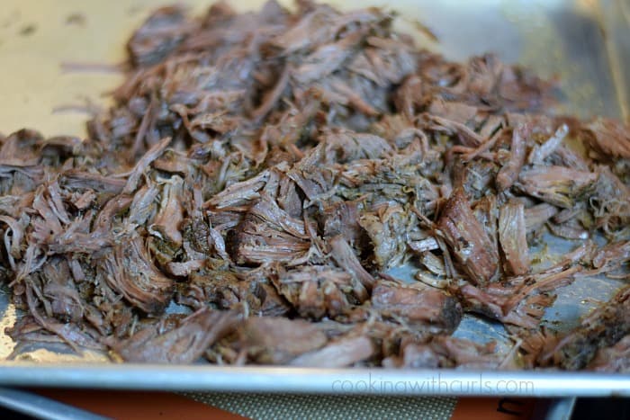 Slow Cooker Barbecue Beef Sandwiches shred cookingwithcurls.com