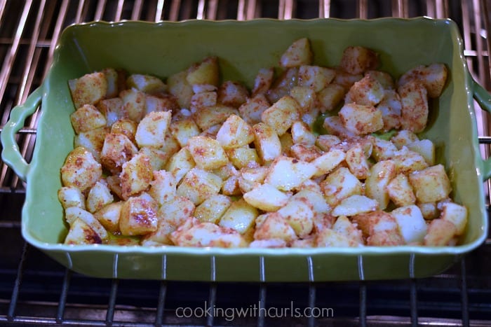 Crispy Roast Potatoes bake cookingwithcurls.com