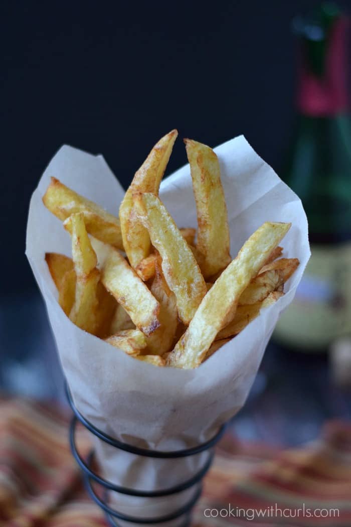 Homemade French Fries | cookingwithcurls.com