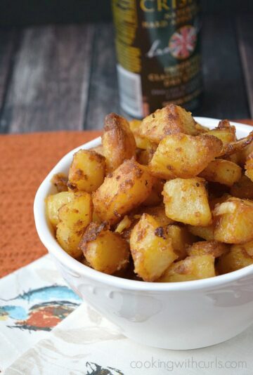 Crispy Roast Potatoes - Cooking with Curls