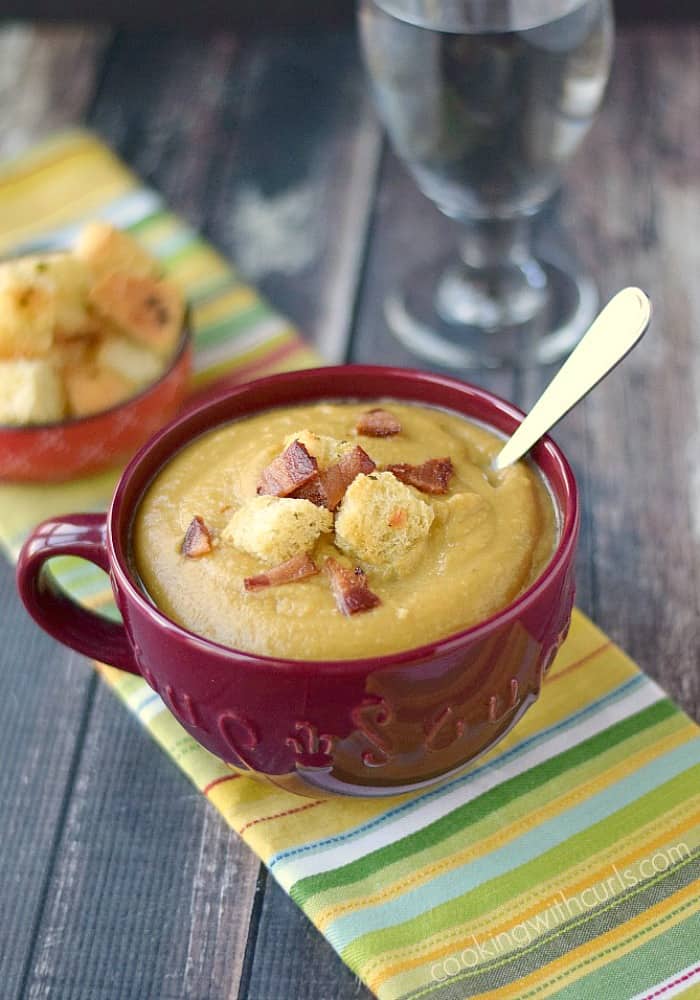 A big bowl of Split Pea Soup with Homemade Croutons and Bacon! cookingwithcurls.com