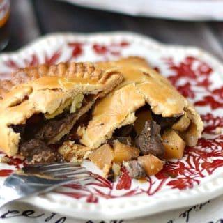 An American's take on traditional Cornish Pasties! cookingwithcurls.com