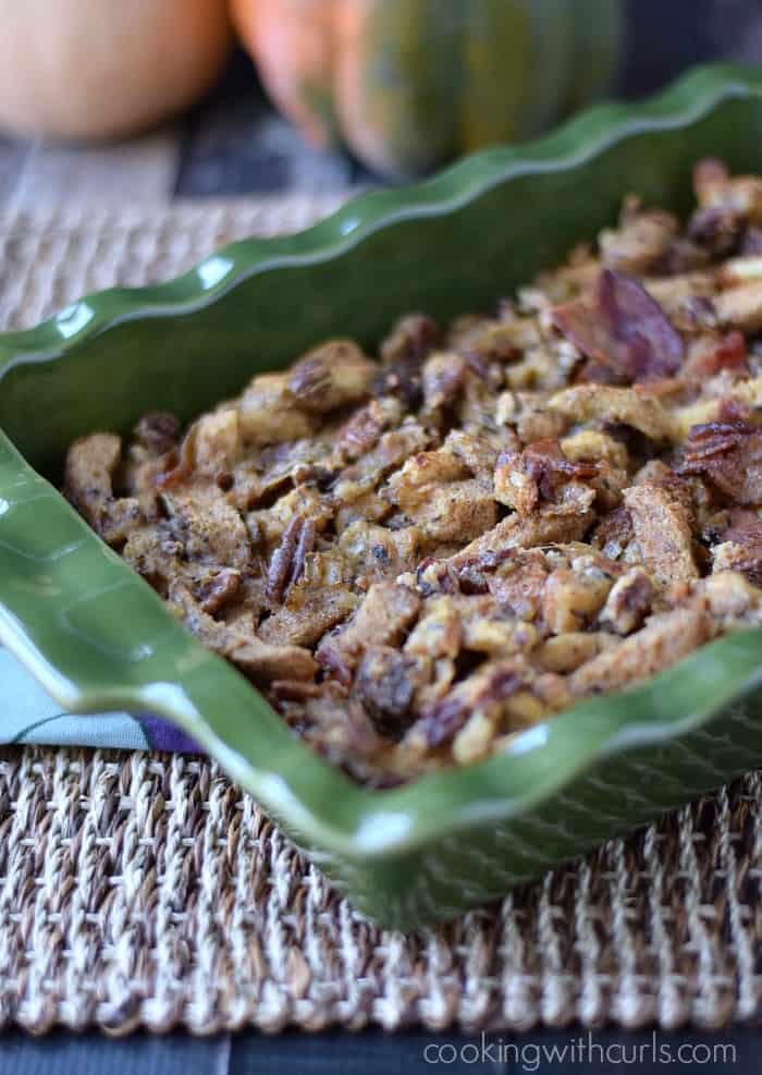 Bacon Pecan Stuffing - Cooking With Curls