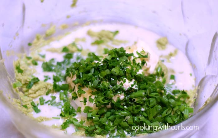 Avocado Ranch Dressing herbs cookingwithcurls.com