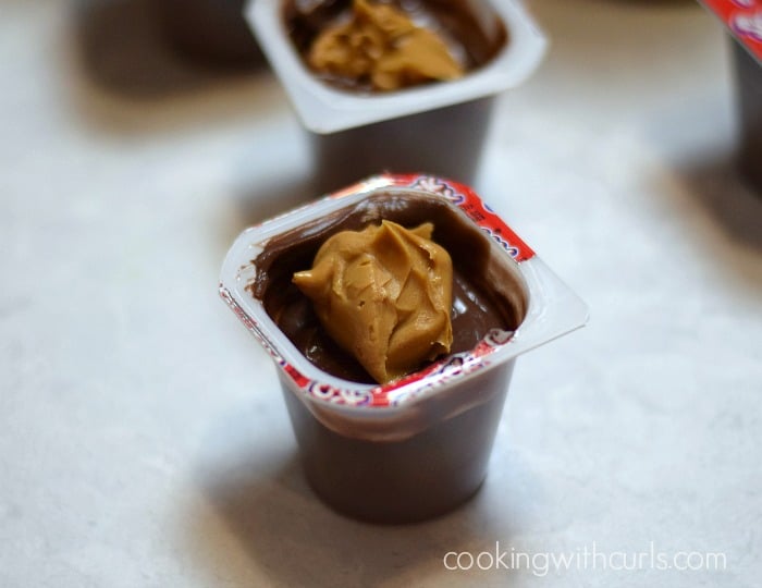 Chocolate Peanut Butter Pudding Cups peanut butter cookingwithcurls.com