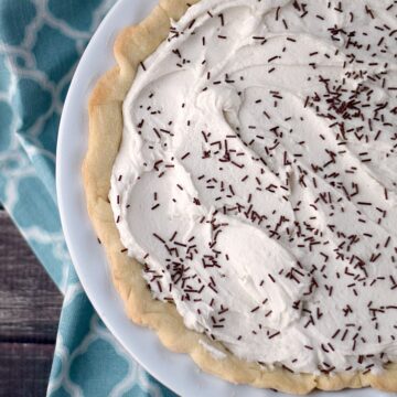 Chocolate Cream Pie cookingwithcurls.com