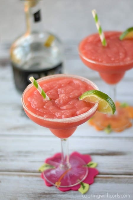 Celebrate-Summer-with-these-delicious-Frozen-Watermelon-Margaritas-cookingwithcurls.com_
