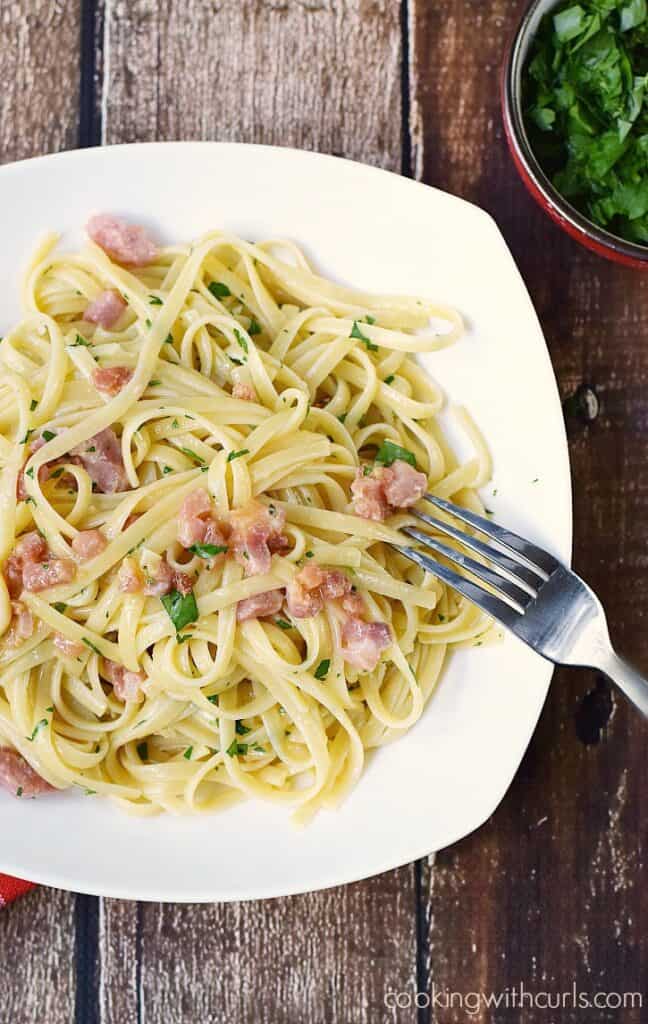 Linguine alla Carbonara Cooking with Curls