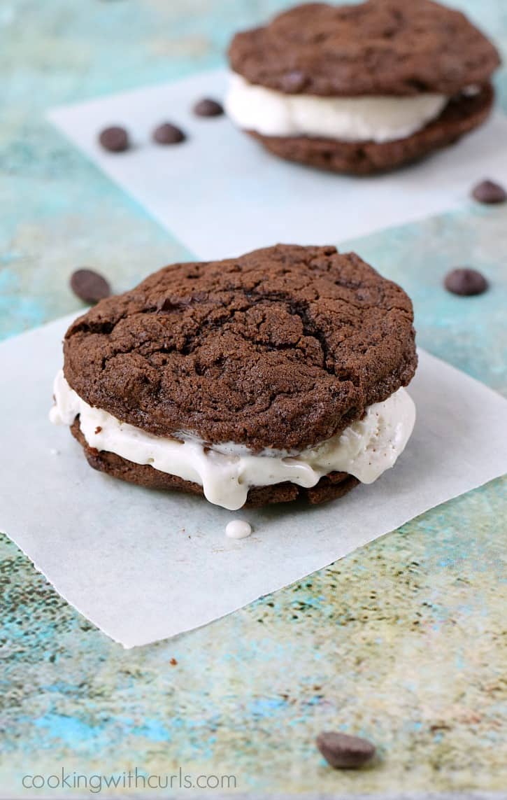 Double Chocolate Chocolate Chip Ice Cream Sandwiches | cookingwithcurls.com