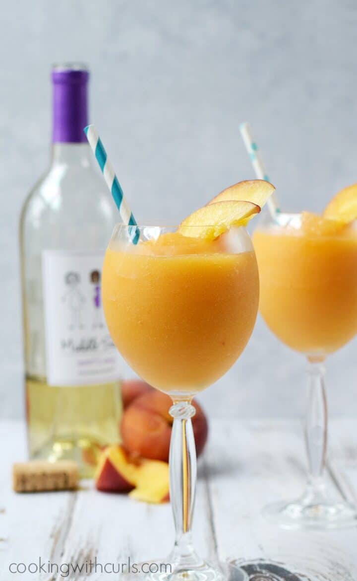 Peach Moscato Smoothie Cooking with Curls