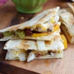 Chicken Fajita Quesadilla with melted cheeses and grilled to perfection | cookingwithcurls.com