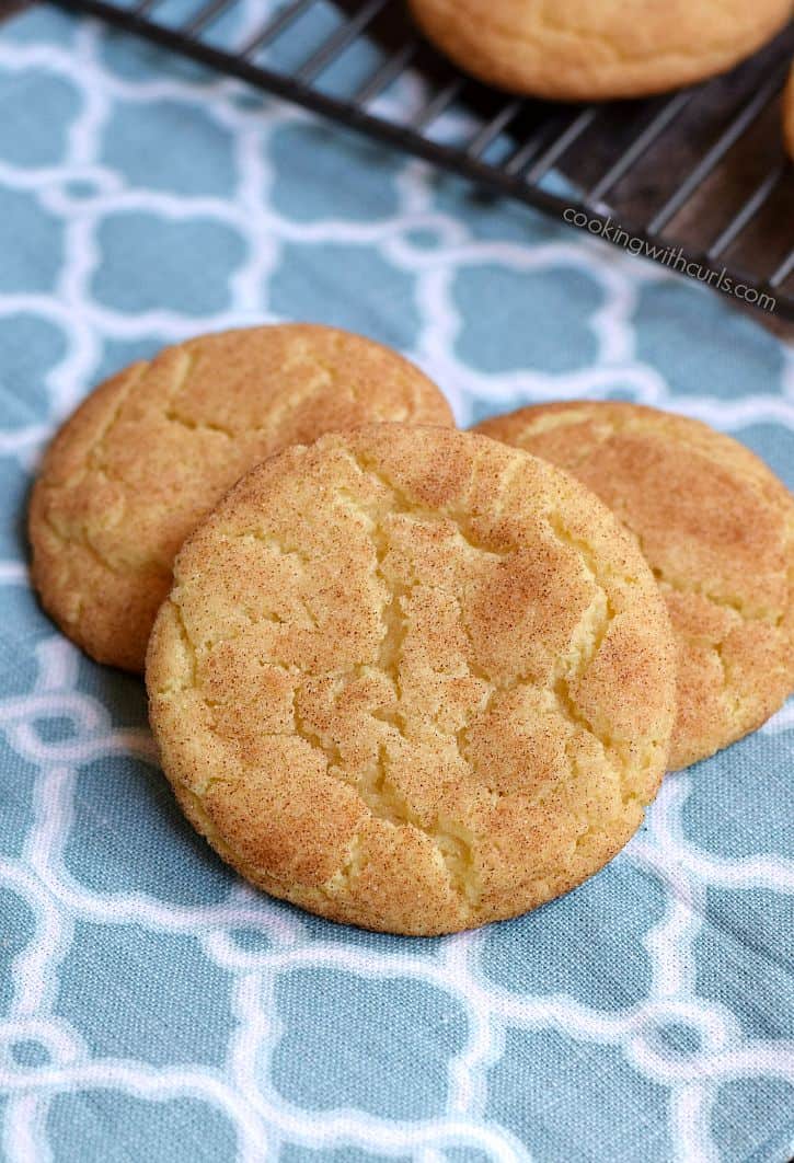 Classic Snickerdoodles with a crispy outside and soft, light inside wrapped in cinnamon sugar | cookingwithcurls.com