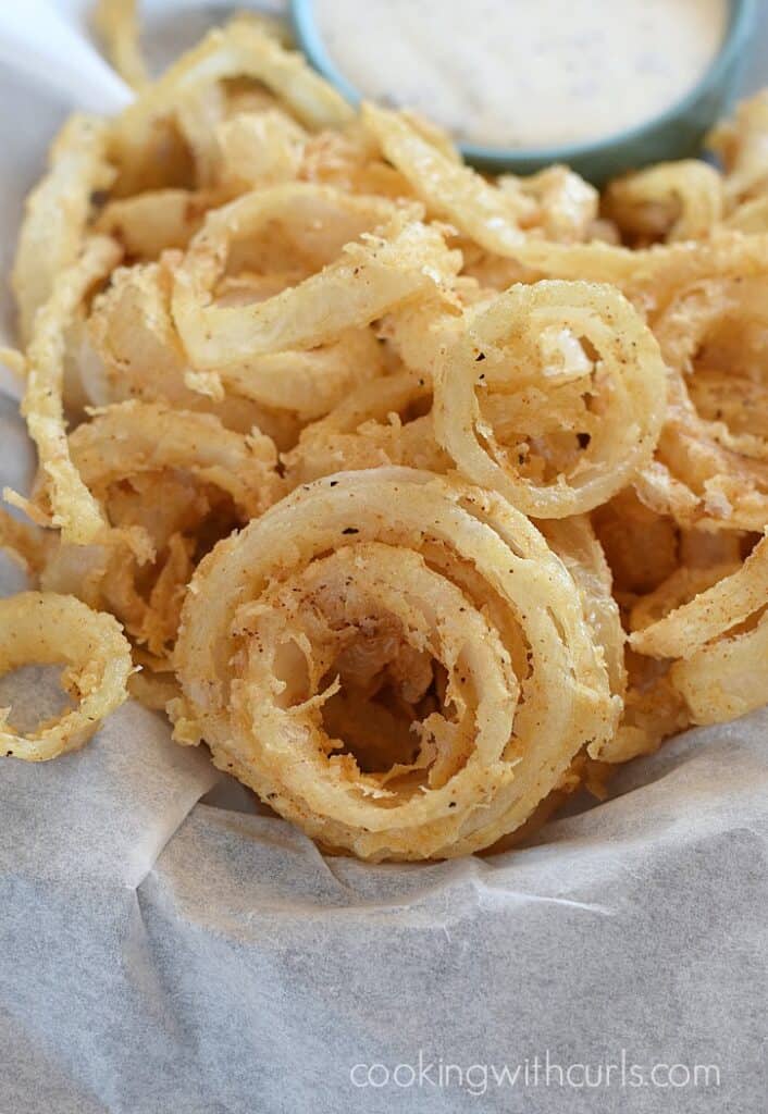 Crispy Onion Rings - Cooking With Curls