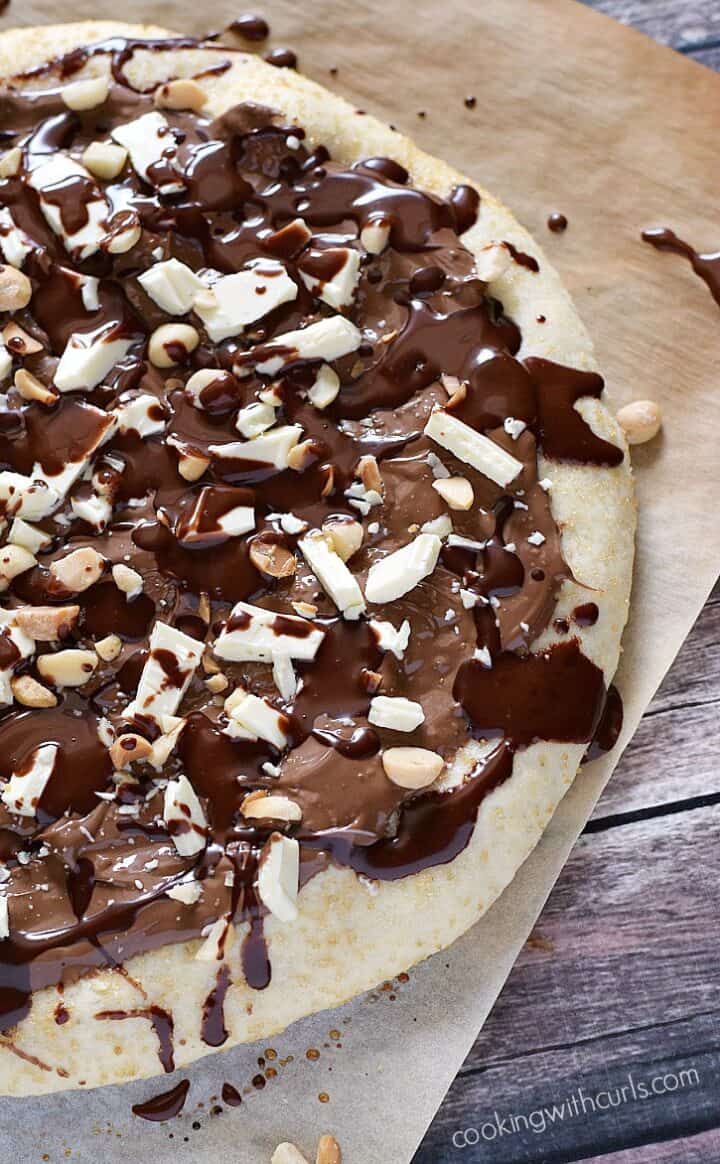 Chocolate Hazelnut Pizza Cooking with Curls