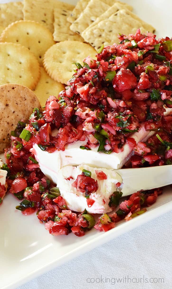 Your holiday party guests will go crazy for this sweet and tangy Cranberry Salsa | cookingwithcurls.com #BeGlorious #CG