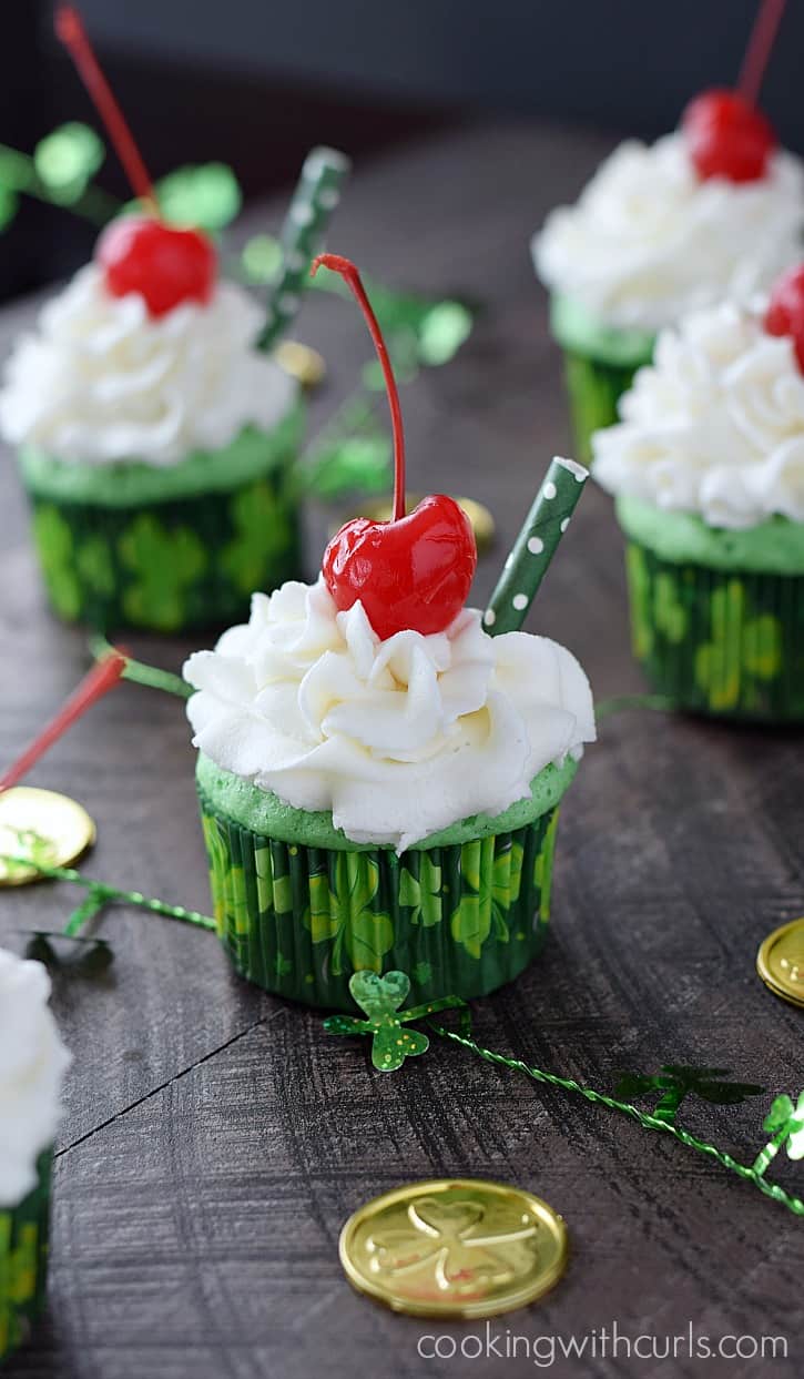 Boozy Shamrock Shake Cupcakes make celebrating this St. Patrick's Day a wee bit more fun | cookingwithcurls.com