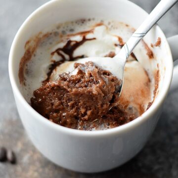 When chocolate cravings hit, this Caffè Mocha Mug Cake hits the spot | cookingwithcurls.com