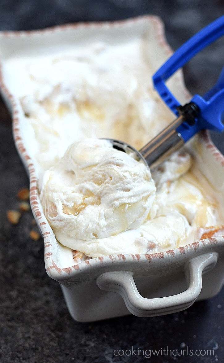 Luscious and creamy delicious Lemon Cheesecake Ice Cream | cookingwithcurls.com
