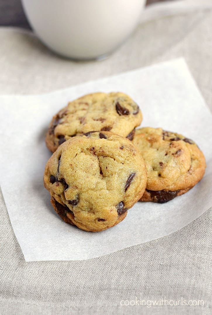 Grilled Chocolate Chip Cookies!! cookingwithcurls.com