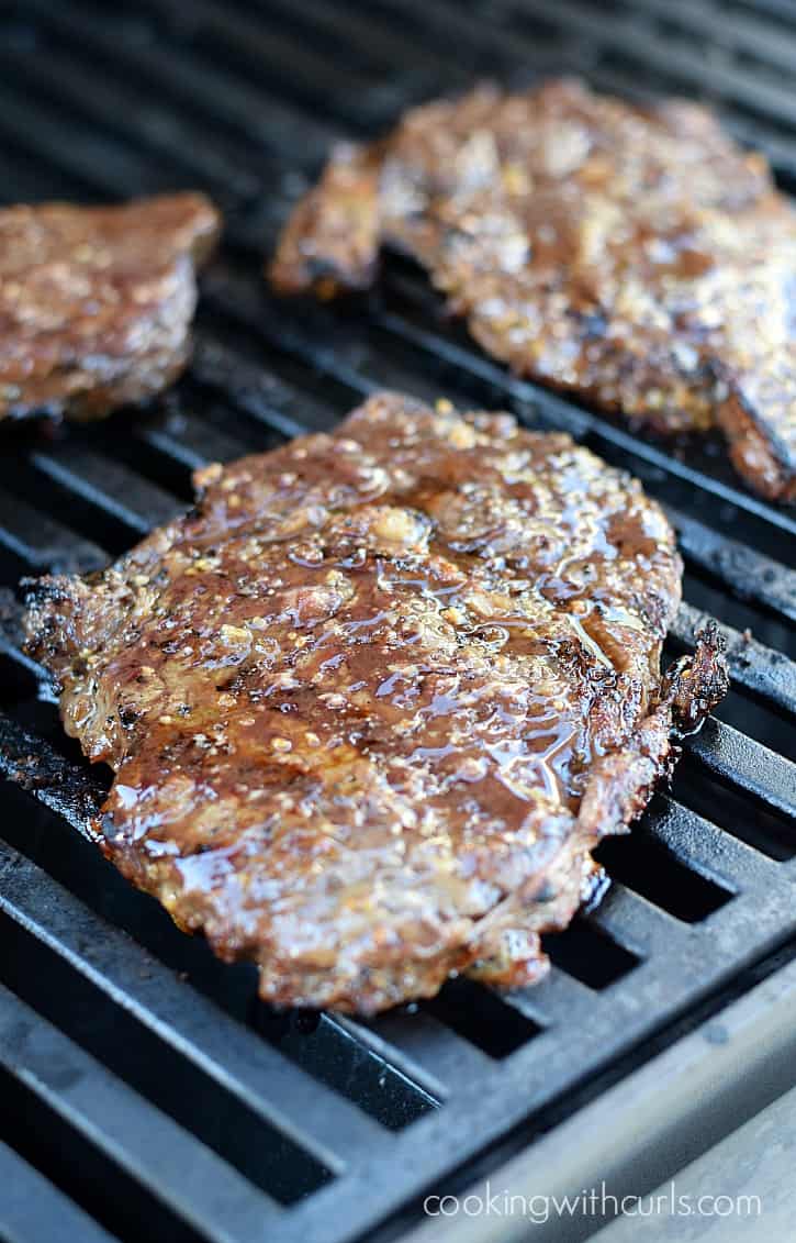 This Canadian Steak Marinade adds amazing flavor to your steaks and it's super easy with only four ingredients | cookingwithcurls.com
