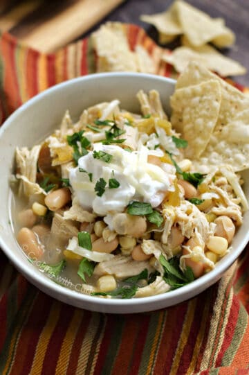 Slow Cooker White Chicken Chili - Cooking with Curls