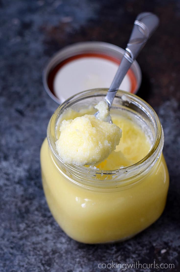 Creamy Clarified Butter that is perfect for all of your paleo and Whole 30 recipes | cookingwithcurls.com