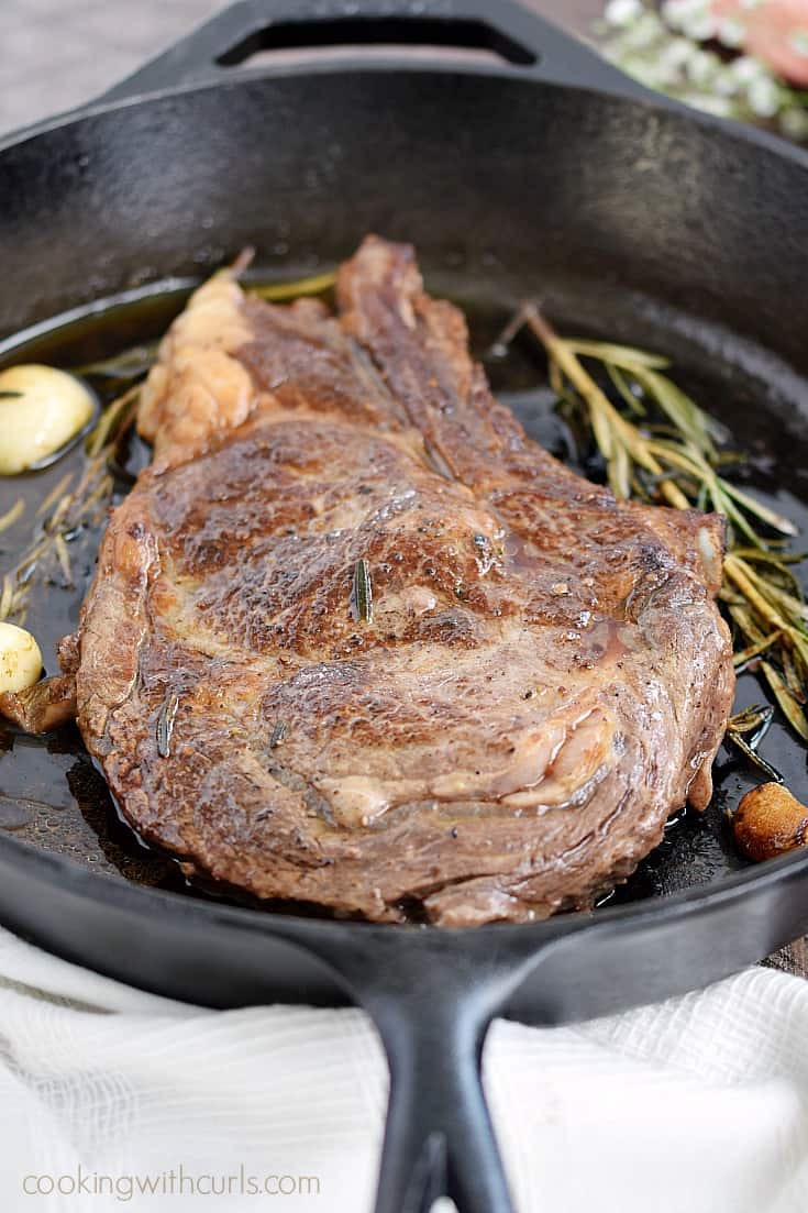 Pan-Seared Ribeye Steak with butter, garlic, and rosemary | cookingwithcurls.com