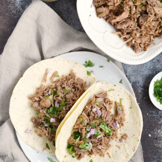 Crispy and delicious Instant Pot Pork Carnitas for dinner tonight | cookingwithcurls.com
