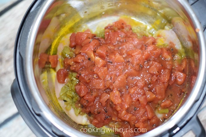 Instant Pot Adobo Chicken tomatoes cookingwithcurls.com