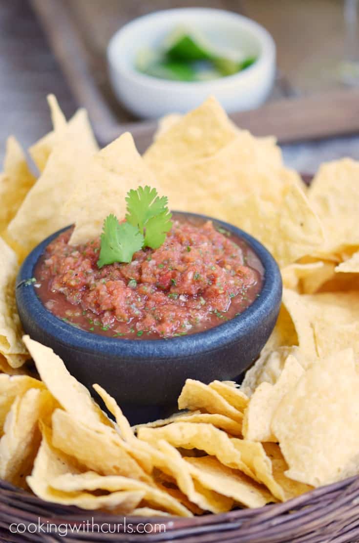 Restaurant-Style Blender Salsa that is easy enough to make at home in minutes | cookingwithcurls.com