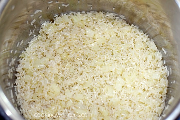 Instant Pot Spanish Rice rice cookingwithcurls.com