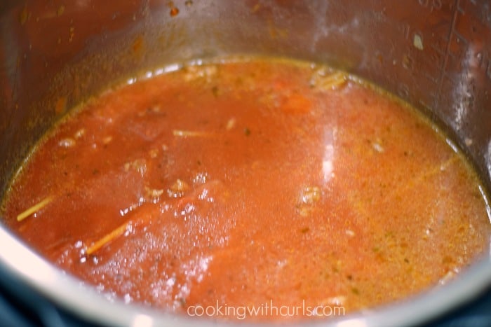 Instant Pot Spaghetti stir cookingwithcurls.com