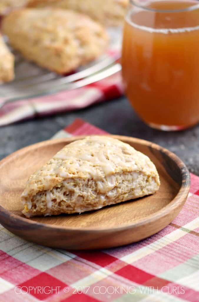 Apple Cider Glazed Apple Scones | COPYRIGHT © 2017 COOKING WITH CURLS