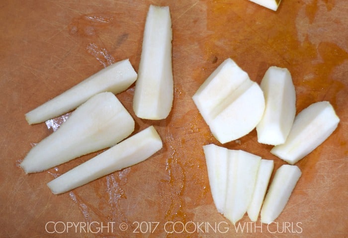 Bourbon-Pear Pie quarter | COPYRIGHT © 2017 COOKING WITH CURLS