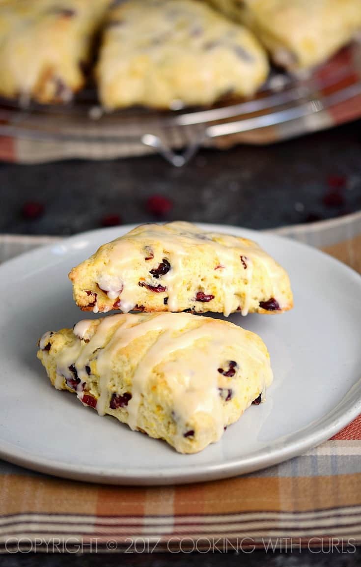 These Cranberry-Orange Scones are fluffy, tangy, and studded with cranberries for a delicious breakfast treat | COPYRIGHT © 2017 COOKING WITH CURLS