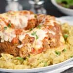 Your family will love all of the ooey, gooey cheese in this Instant Pot Pepperoni Pizza Meatloaf! | COPYRIGHT © 2017 COOKING WITH CURLS