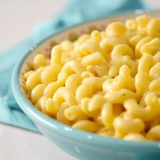 Instant Pot Macaroni and Cheese © 2017 COOKING WITH CURLS