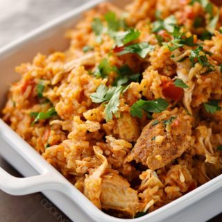 Instant Pot Tandoori Spiced Chicken and Rice is an easy weeknight meal that is packed with flavor! © COOKING WITH CURLS