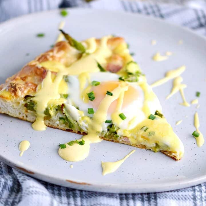 Eggs Benedict Pizza Cooking with Curls